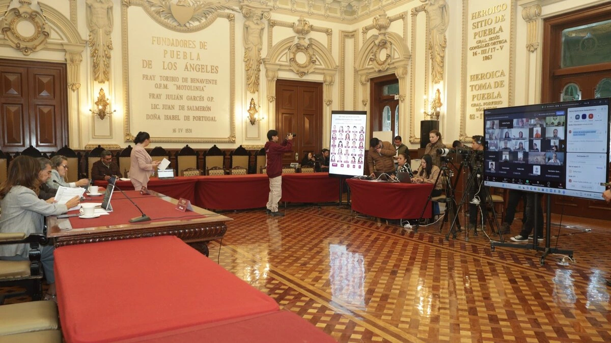 Aprueban iniciativa de Ley de Ingresos de la capital de Puebla por 7.4 mmdp 