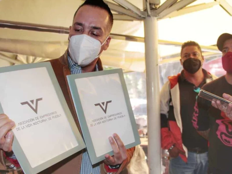 Detienen al empresario Javier Milian en Puebla