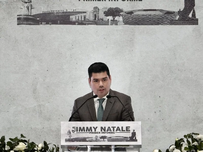 Jimmy Natale rinde su primer informe acompañado de la clase política