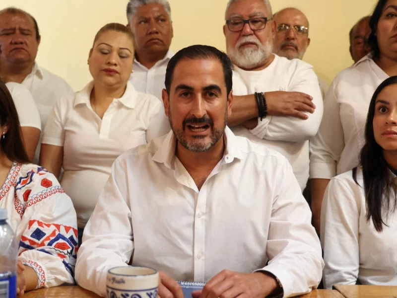 Manolo Herrera se aferra a la dirigencia del PAN; dice que no hay perfil de mujer para competir  