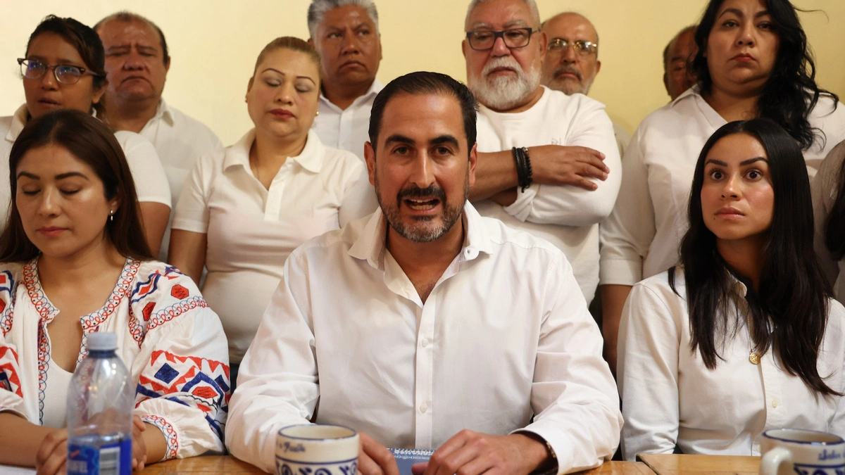 Manolo Herrera se aferra a la dirigencia del PAN; dice que no hay perfil de mujer para competir  