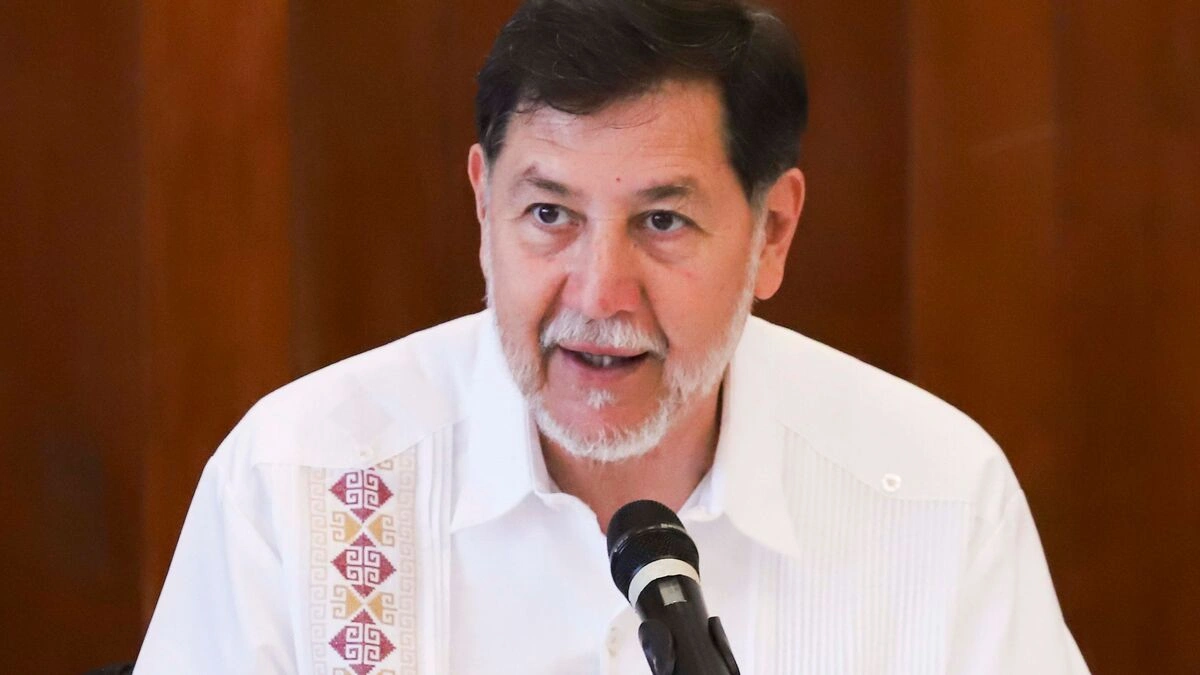 Tras escándalos, Noroña pedirá licencia en el Senado