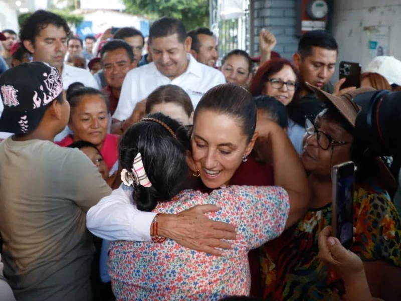 Sheinbaum anuncia que reubicarán las casas que están en zonas de alto riesgo en la Sierra Norte de Puebla