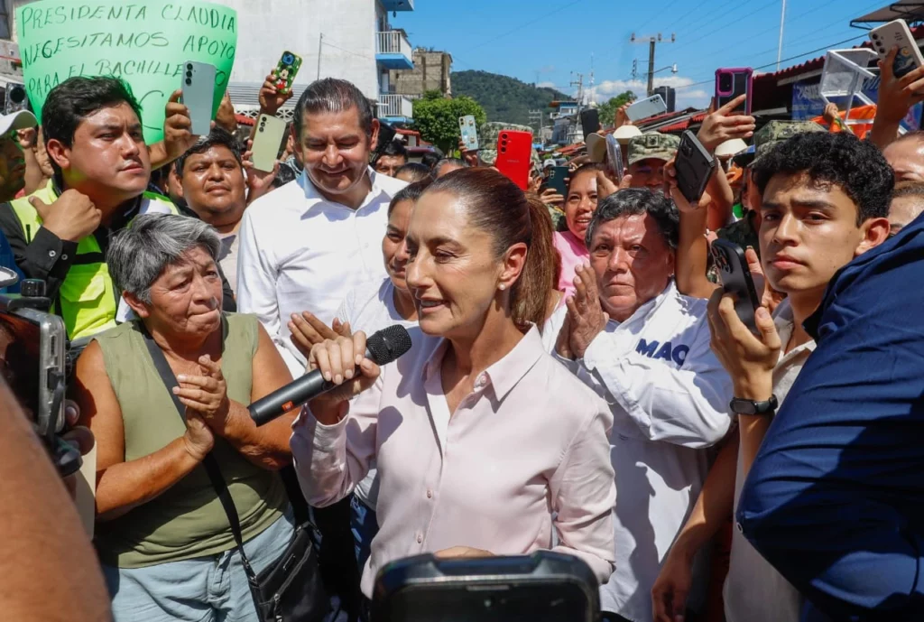 El saldo humano es, sin duda, la parte más dolorosa, con familias que hoy lloran a sus seres queridos y buscan desesperadamente a quienes siguen desaparecidos en la Sierra Norte.