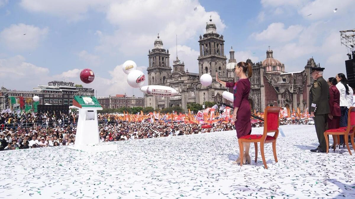 Programa de bacheo, IA y "El Tren del Golfo de México", destaca Sheinbaum en su informe
