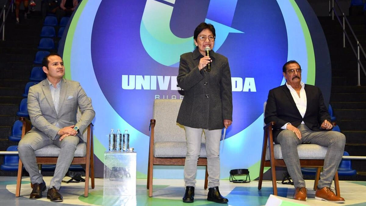 Arranca la Universiada BUAP 2025; reconocen a los campeones de 2024 