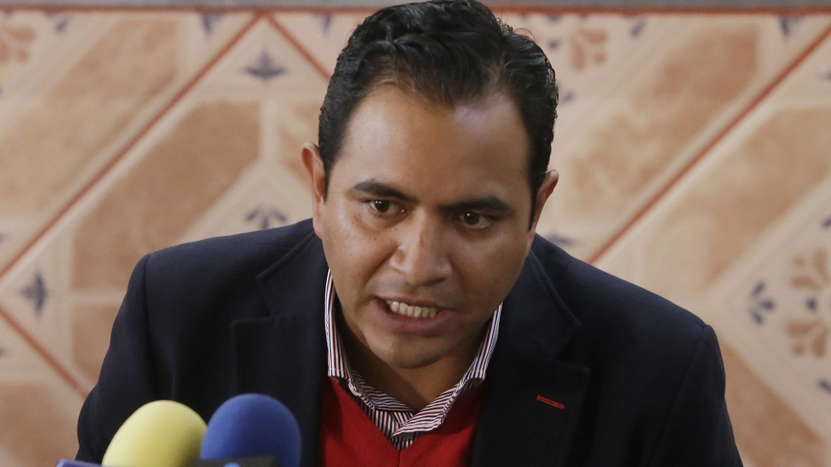 Denuncian que exregidora de los Vieyra se ostenta como presidenta suplente en Ciudad Serdán