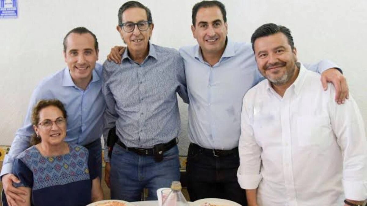 Juez federal deja a Zaldívar seguir su proceso en libertad; le imputarán más delitos