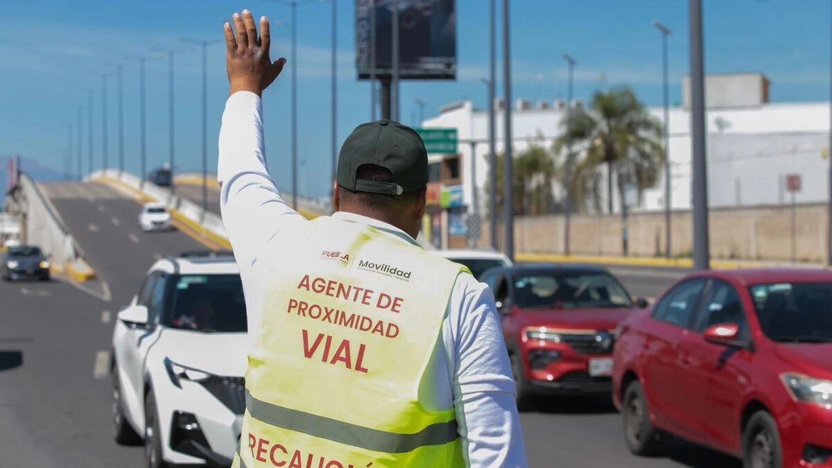 En noviembre empiezan los agentes de proximidad vial en Puebla; todavía no aplicarán multas 