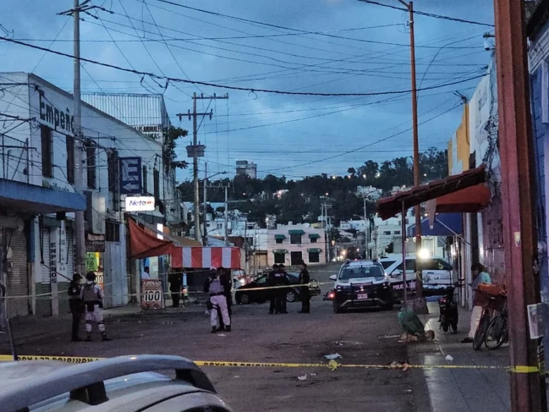 Hombre muere apuñalado cerca del mercado La Acocota