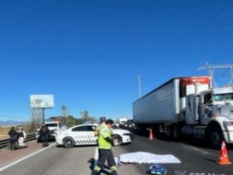 Muere un hombre sobre el carril central de la autopista México-Puebla