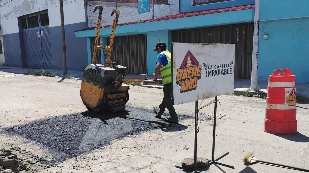 Ayuntamiento de Puebla ha invertido 115 mil millones de pesos en baches