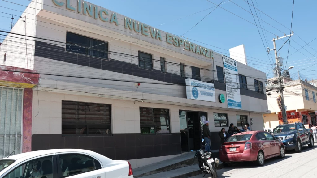 Por presunta negligencia, muere bebé en clínica Nueva Esperanza al sur de Puebla