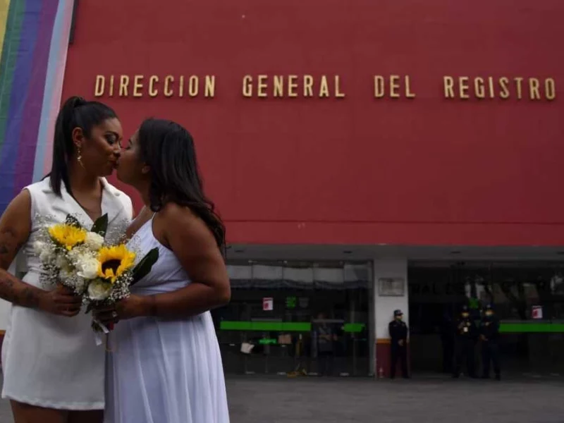 Matrimonios entre parejas del mismo sexo en Puebla: se casan más las mujeres