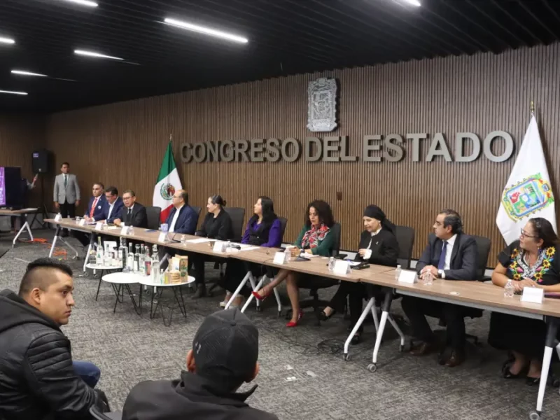 Reconoce Congreso del Estado a productores y productoras poblanas que participaron en certamen internacional de mezcal