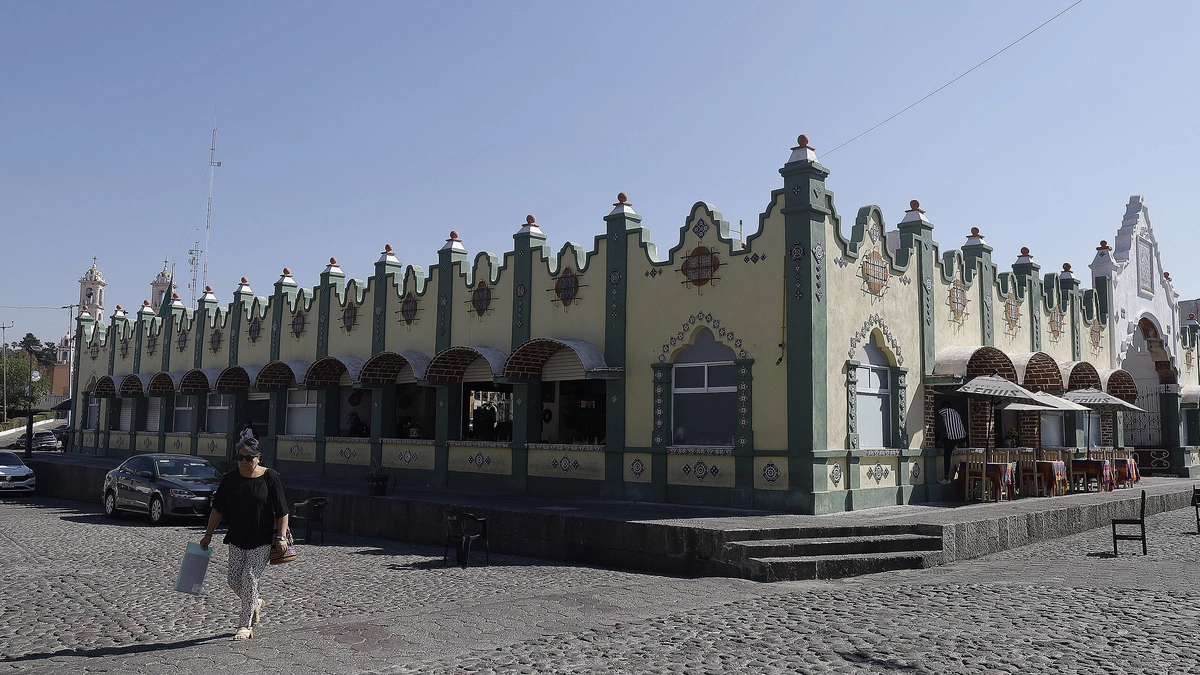 No existe cobro de piso en el mercado El Alto, son cooperaciones: SGG  