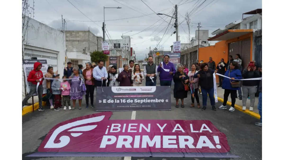 Entrega Gobierno de la ciudad infraestructura vial en la colonia Guadalupe Hidalgo Segunda Sección