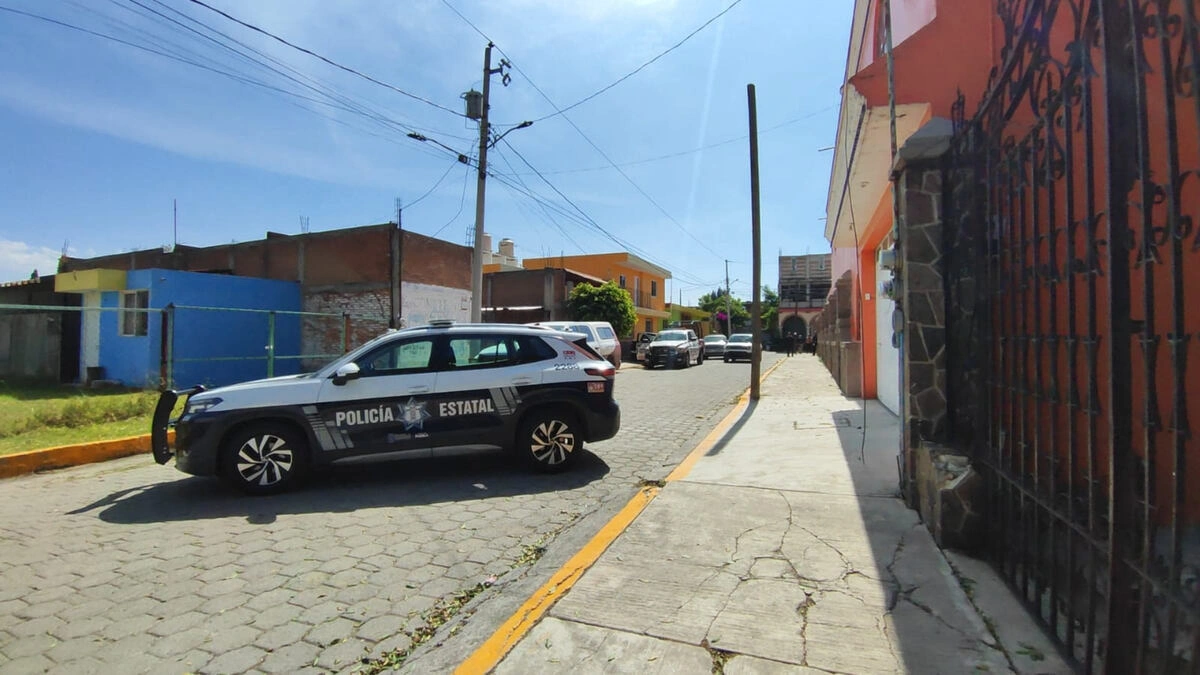 Con palas y picos buscan a desaparecidos en Coronango