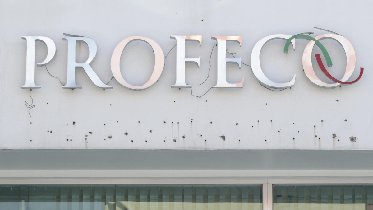 Alertan a comerciantes por falsos verificadores de la Profeco en Puebla 