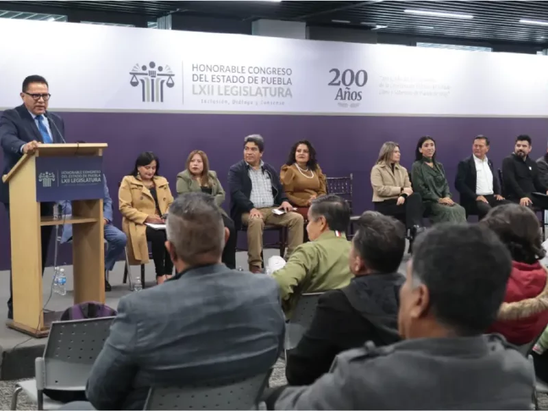 Realiza diputado Miguel Márquez foros para la construcción de leyes en materia de economía social