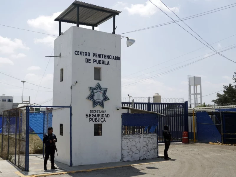 Hallan muerto a interno del penal de San Miguel en Puebla 