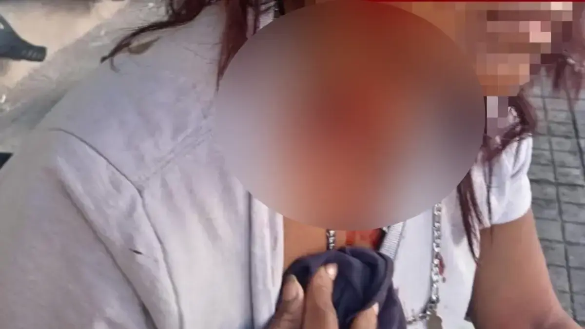 Limpiaparabrisas apuñala a su pareja en pleno centro de Tehuacán