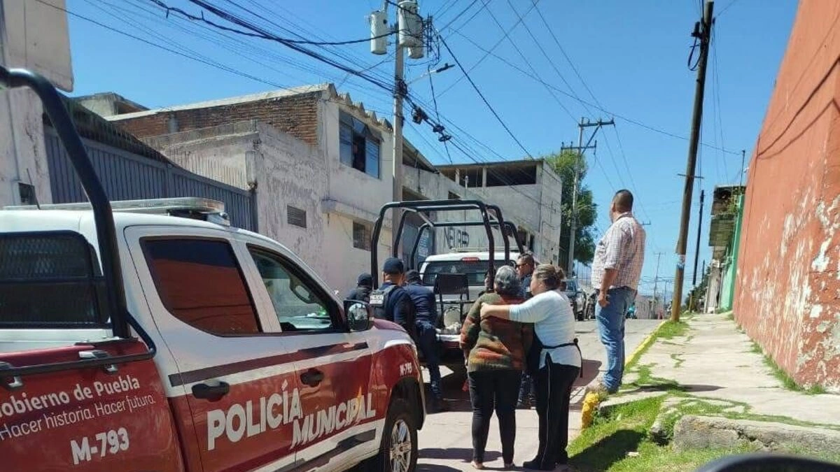 VIDEO: Pobladores de San Pedro Cholula detienen a un ratero en la colonia Manantiales