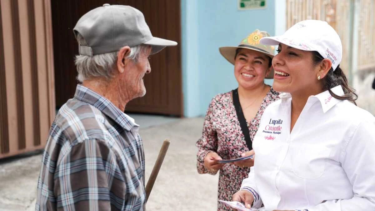 Lupita Cuautle recorre juntas auxiliares e inspectorías de San Andrés Cholula