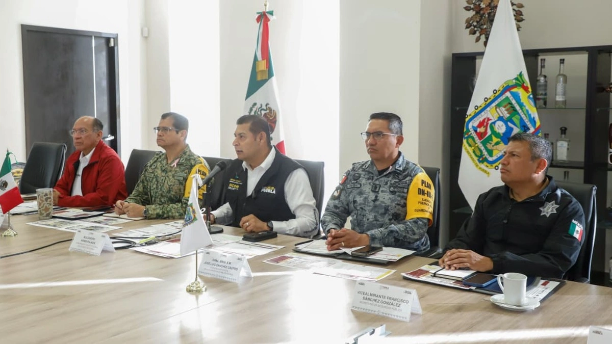 Municipios de Puebla afectados por Jerry están comunicados al 100%: Armenta  