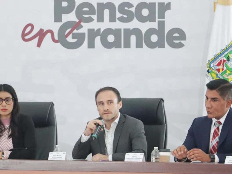 Presentan avances de los proyectos de obra comunitaria y módulos de maquinaria en Puebla  