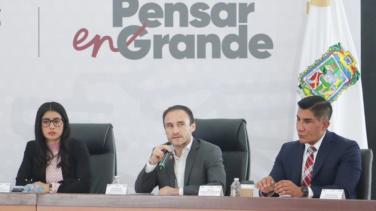 Presentan avances de los proyectos de obra comunitaria y módulos de maquinaria en Puebla  