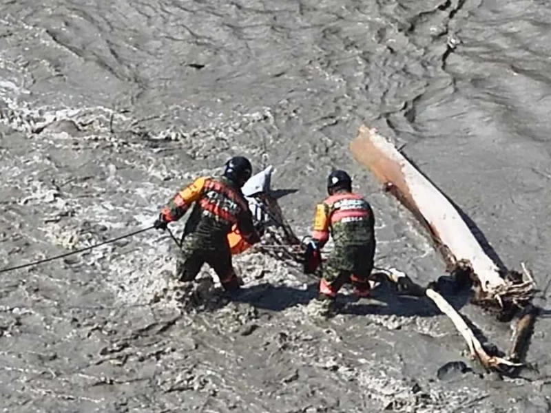 Ya van 18 personas fallecidas en la tragedia de la Sierra Norte de Puebla   