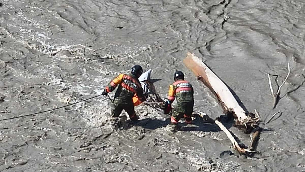 Ya van 18 personas fallecidas en la tragedia de la Sierra Norte de Puebla   