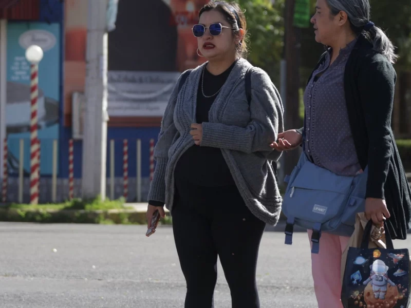 Puebla capital amaneció con fuertes ráfagas de viento; emiten recomendaciones 