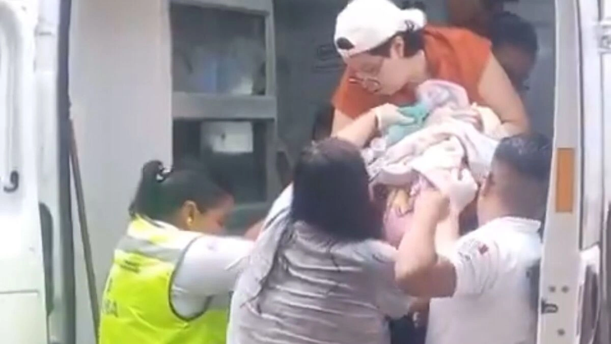 Muere recién nacida rescatada de las inundaciones en Xicotepec  