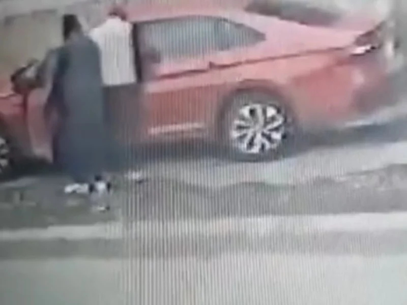 VIDEO: Acuden a entrevista de trabajo en el Parque Industrial Chachapa y les roban su auto