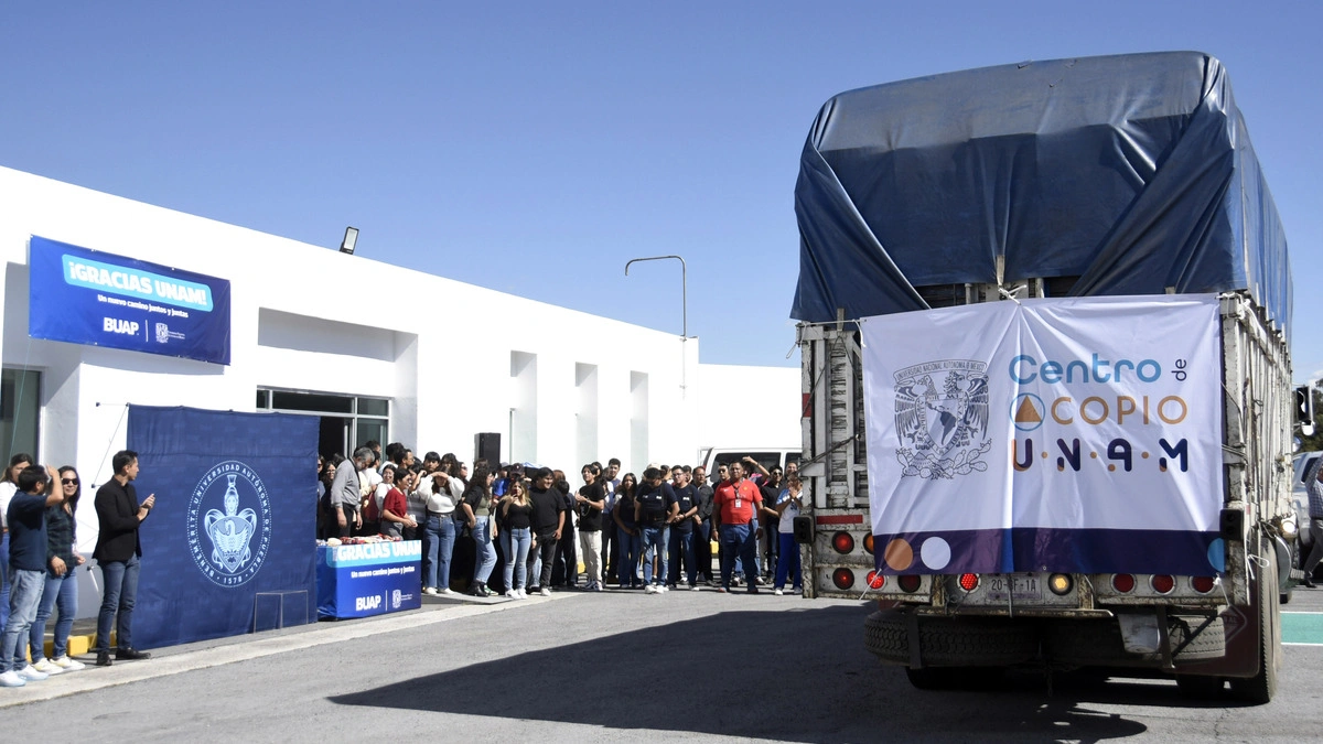 Recibe BUAP 60 toneladas de víveres de la UNAM para damnificados de la Sierra Norte