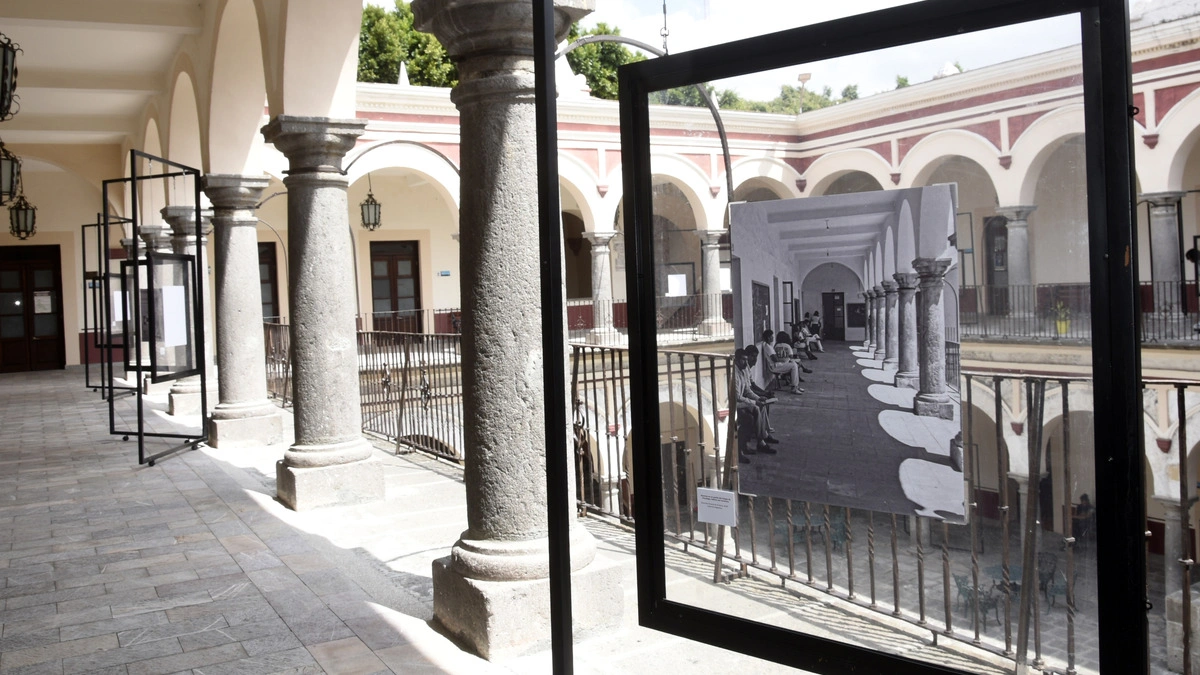 Se inaugura en la BUAP la exposición “San Jerónimo, emblema de la Psicología en Puebla”