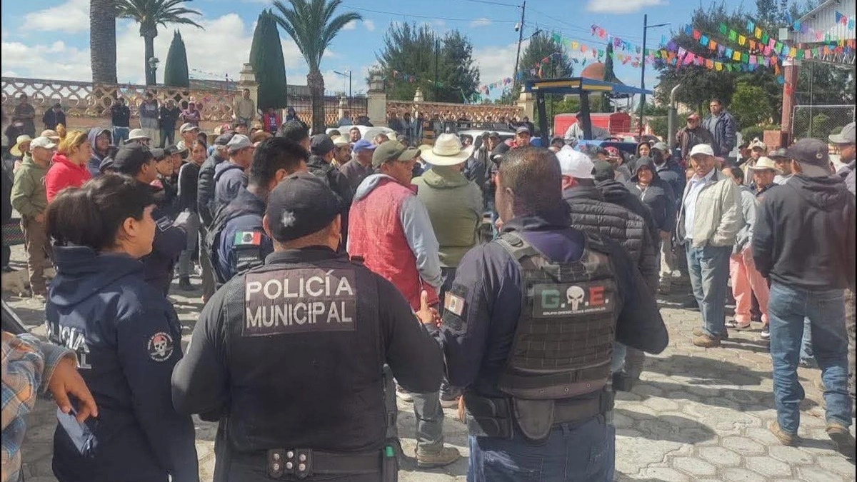 Pobladores de Aljojuca intentan linchar a dos presuntos ladrones