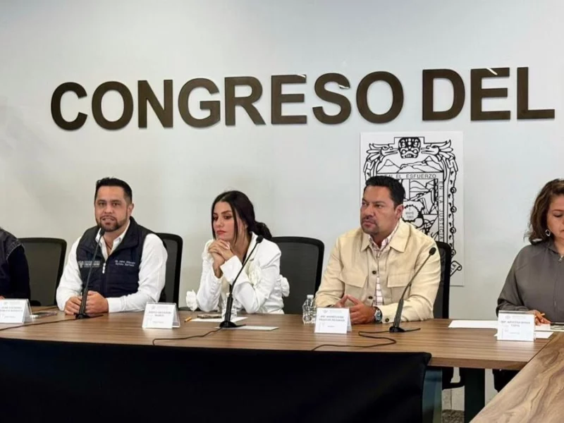 El PRIAN inventa marchas, infiltra grupos y manipula narrativas: Andrés Villegas