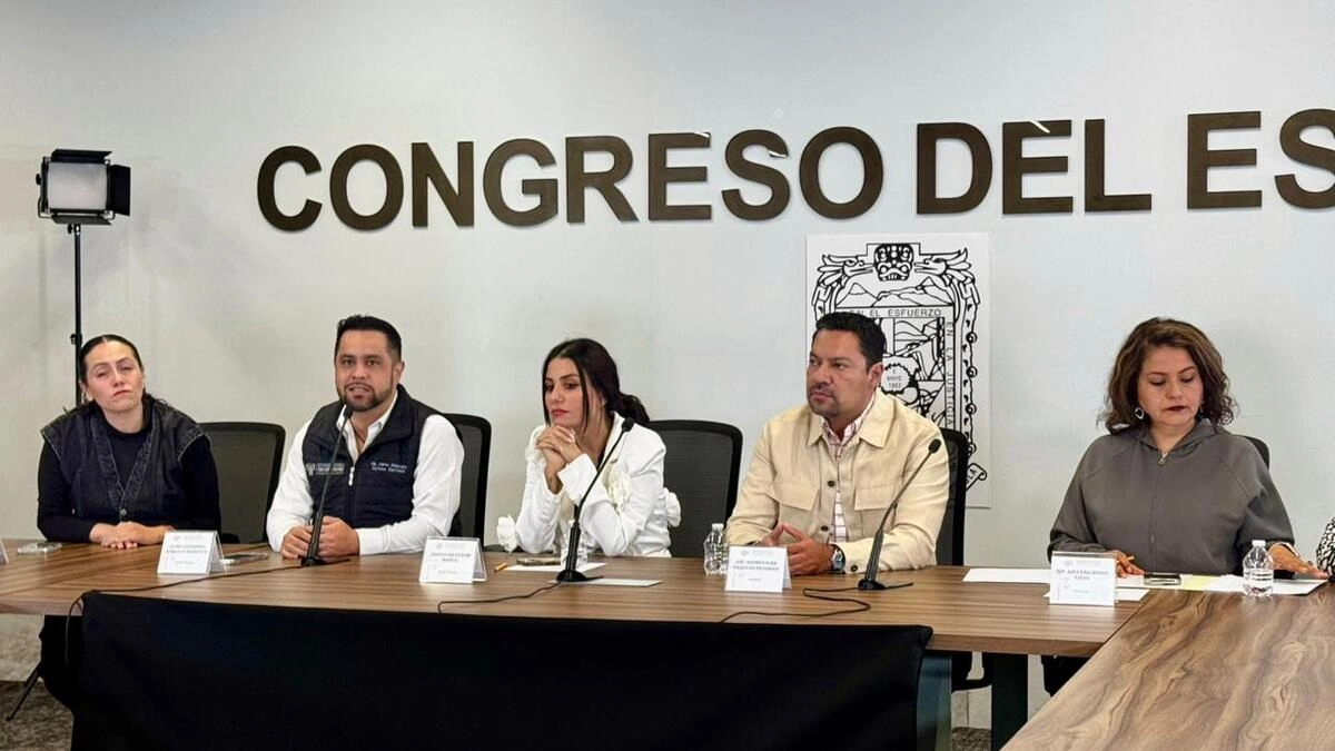 El PRIAN inventa marchas, infiltra grupos y manipula narrativas: Andrés Villegas