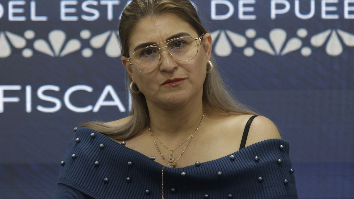 Salen cuatro funcionarios más de la FGE de Puebla; suman 7 por la limpia de Idamis Pastor