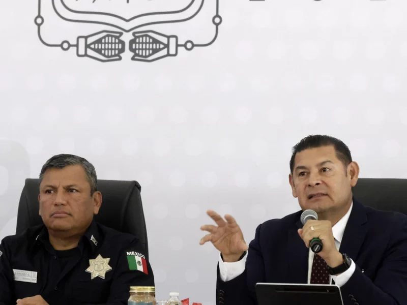 Que el vicealmirante comparezca ante el Congreso, pero se preparan: Armenta reta al PAN