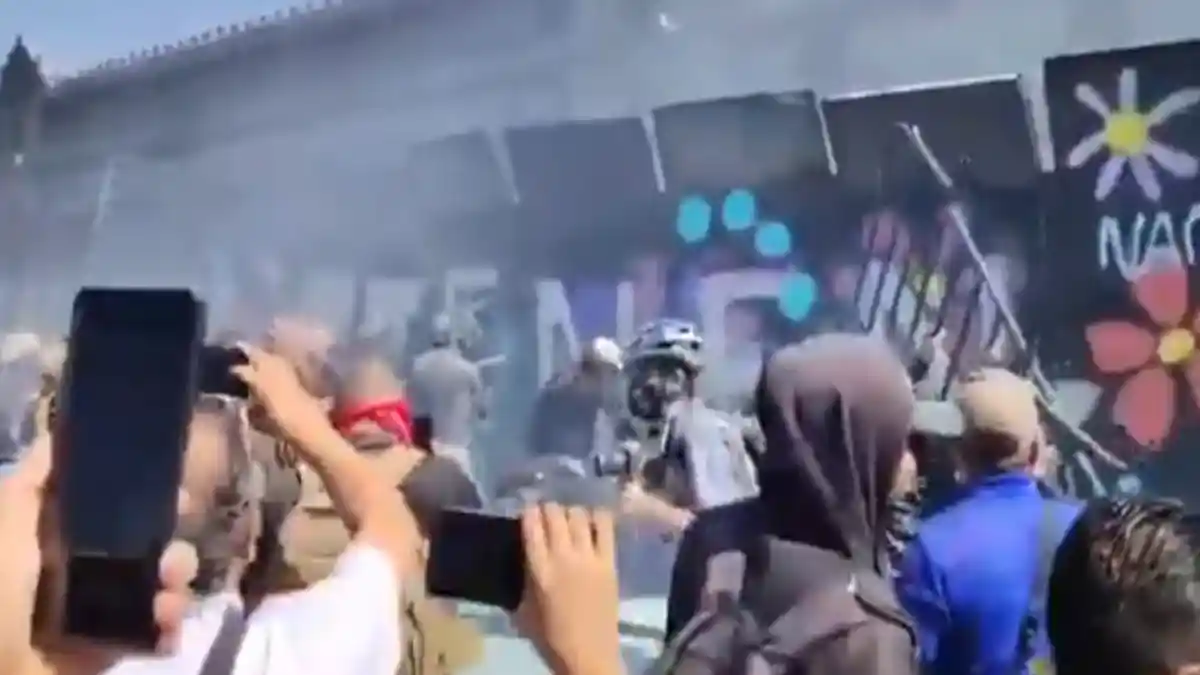Marcha de la Generación Z en la CDMX se sale de control.