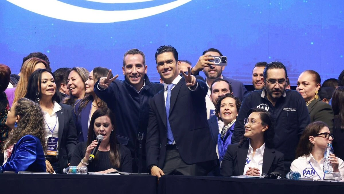 PAN reparte posiciones del Consejo Nacional y deja fuera al grupo de Lalo Rivera 