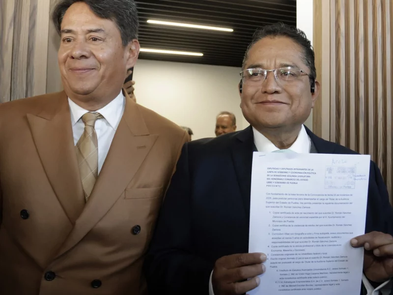 Román Sánchez Zamora se registra como aspirante para la ASE  