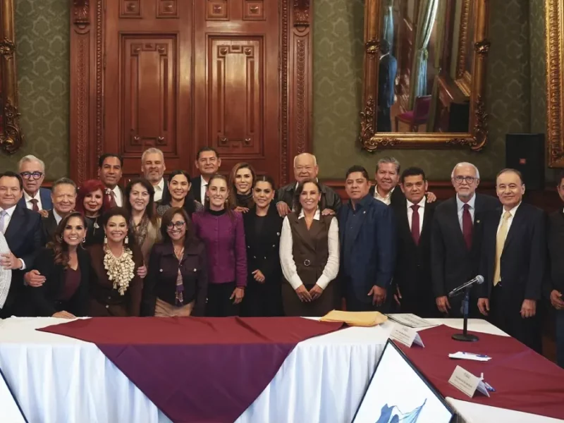 Sheinbaum se reúne con Armenta y gobernadores de estados con IMSS-Bienestar