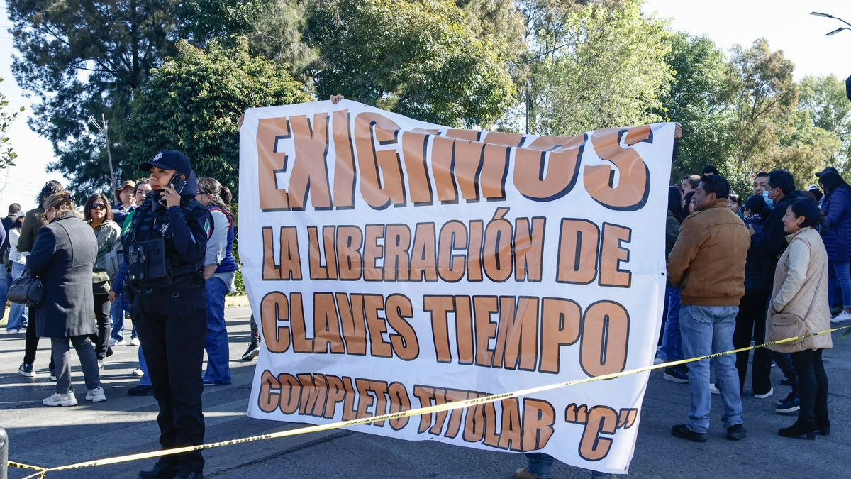Maestros del SNTE 51 logran acuerdo con la SEP tras protesta