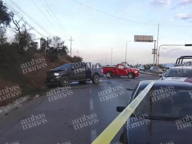 Persecución y balacera en Tepeaca deja un muerto y dos heridos