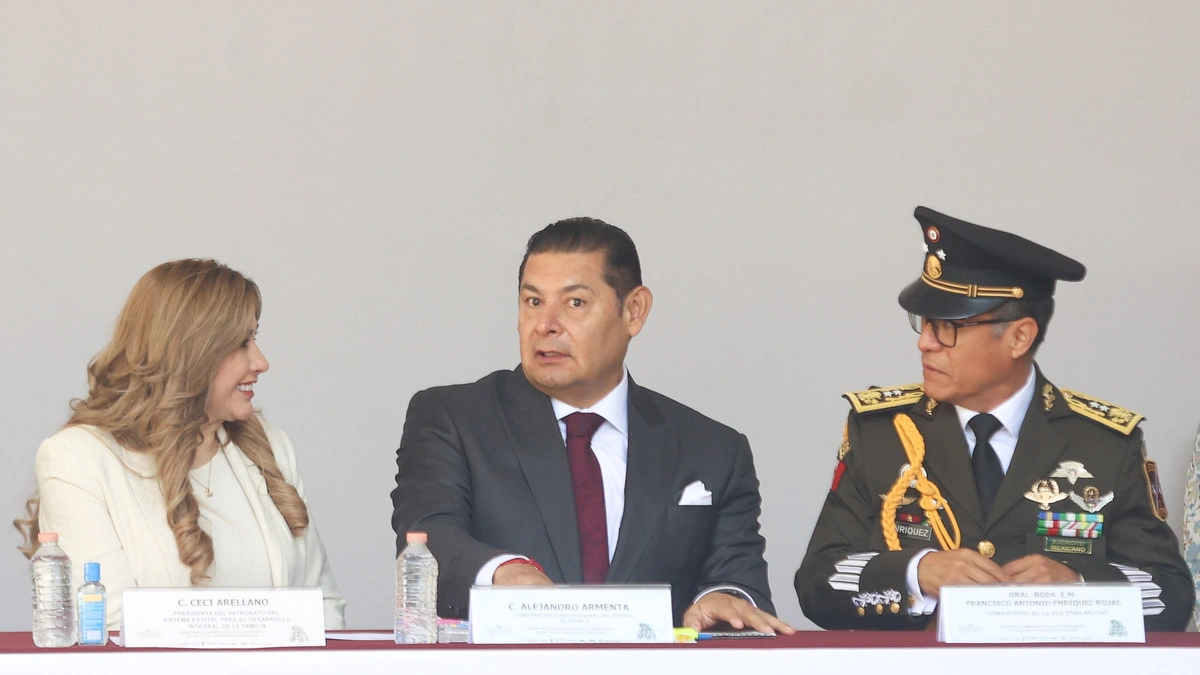Cablebús de Puebla se inaugurará por fases, aclara Armenta 